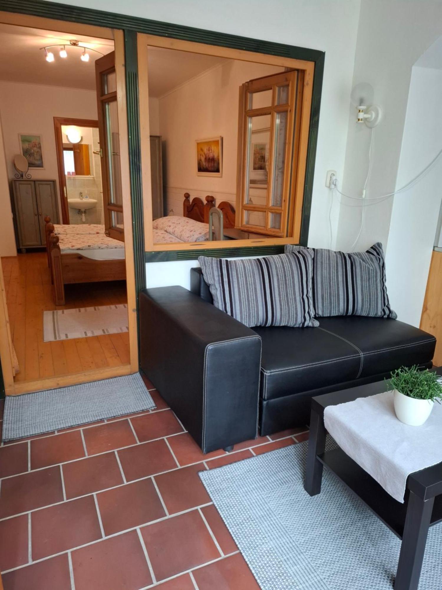 Appartement Agyagos Vendeghaz à Eger Extérieur photo