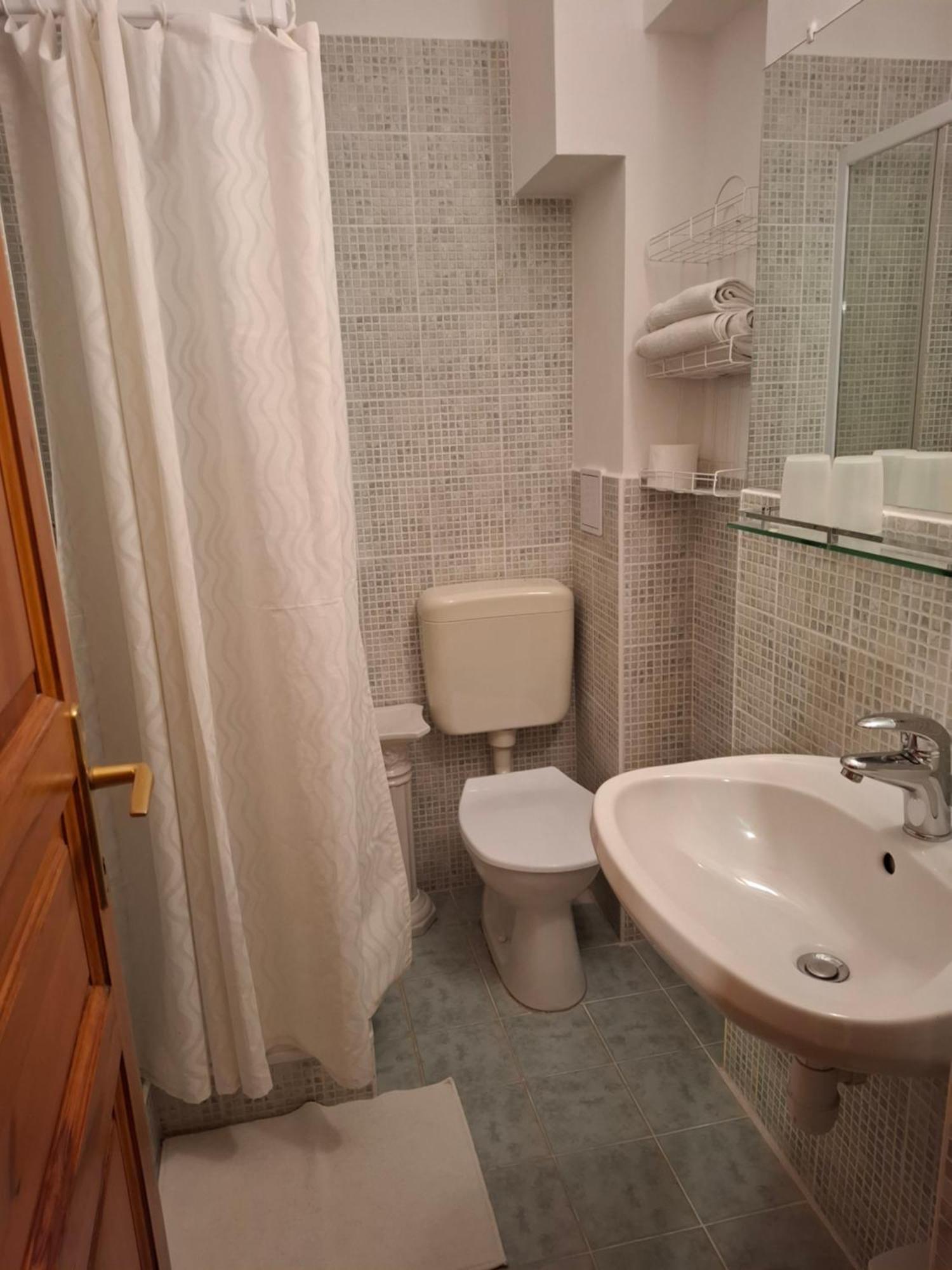 Appartement Agyagos Vendeghaz à Eger Extérieur photo