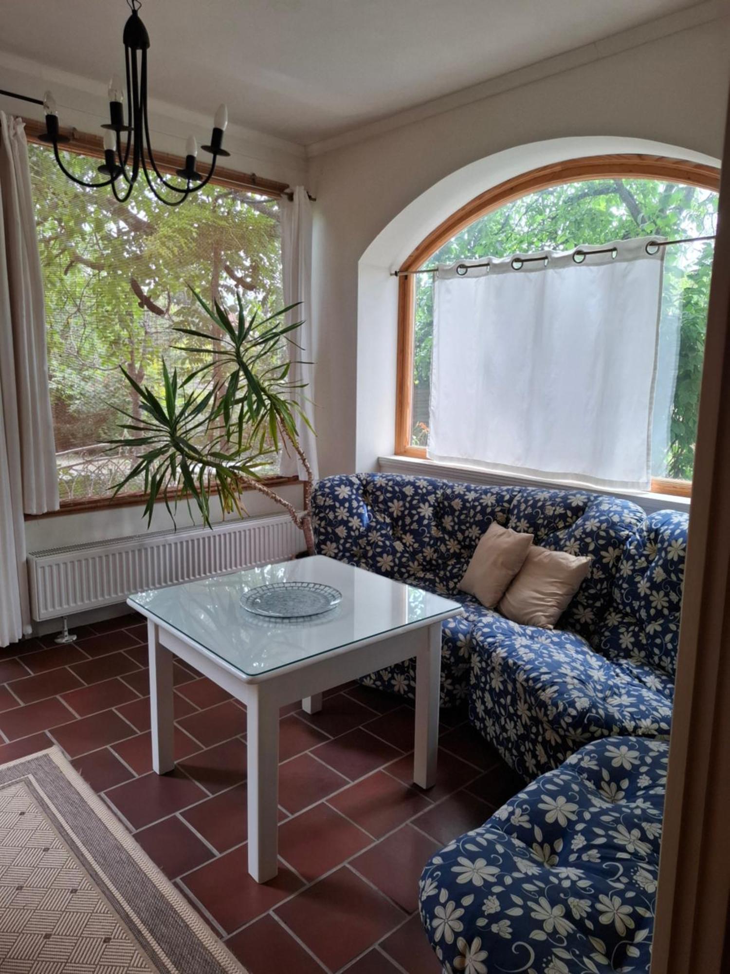 Appartement Agyagos Vendeghaz à Eger Extérieur photo